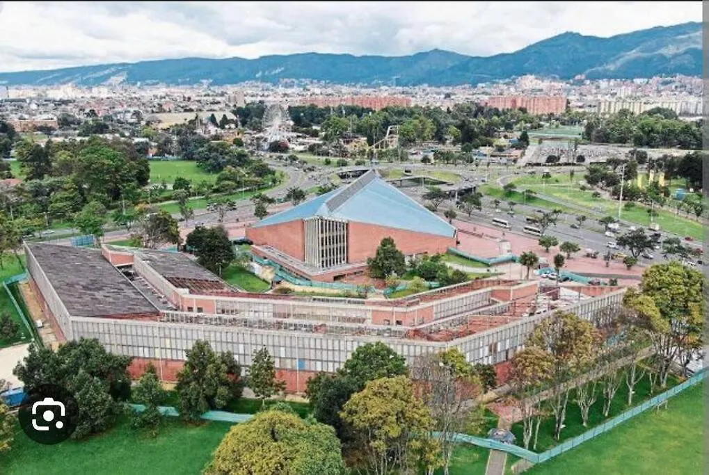 Apartamento Completo Cerca A Embajada 3 Bogota